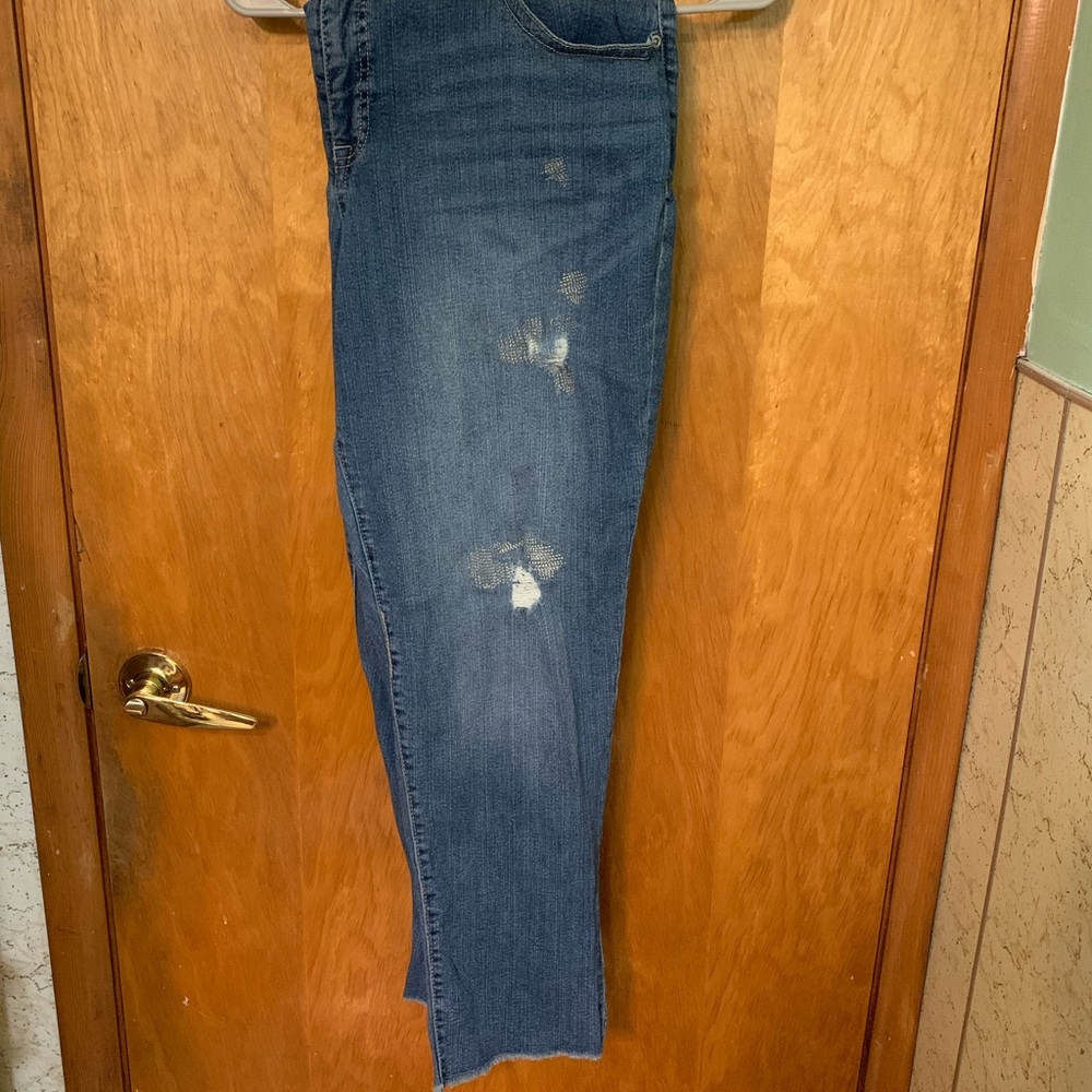 Faded Glory straight leg distressed jeans size 20W